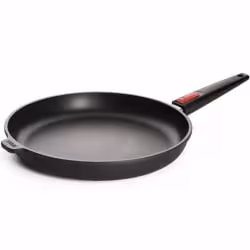 WOLL Gusspfanne Nowo Titanium